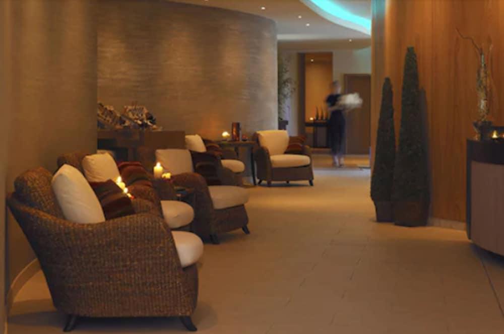 Aghadoe Heights Hotel & Spa Fossa Exterior foto The spa at The Dorchester