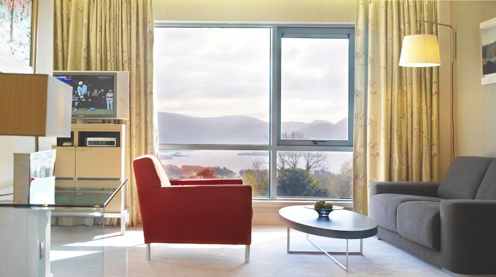 Aghadoe Heights Hotel & Spa Fossa Exterior foto A room at the hospital