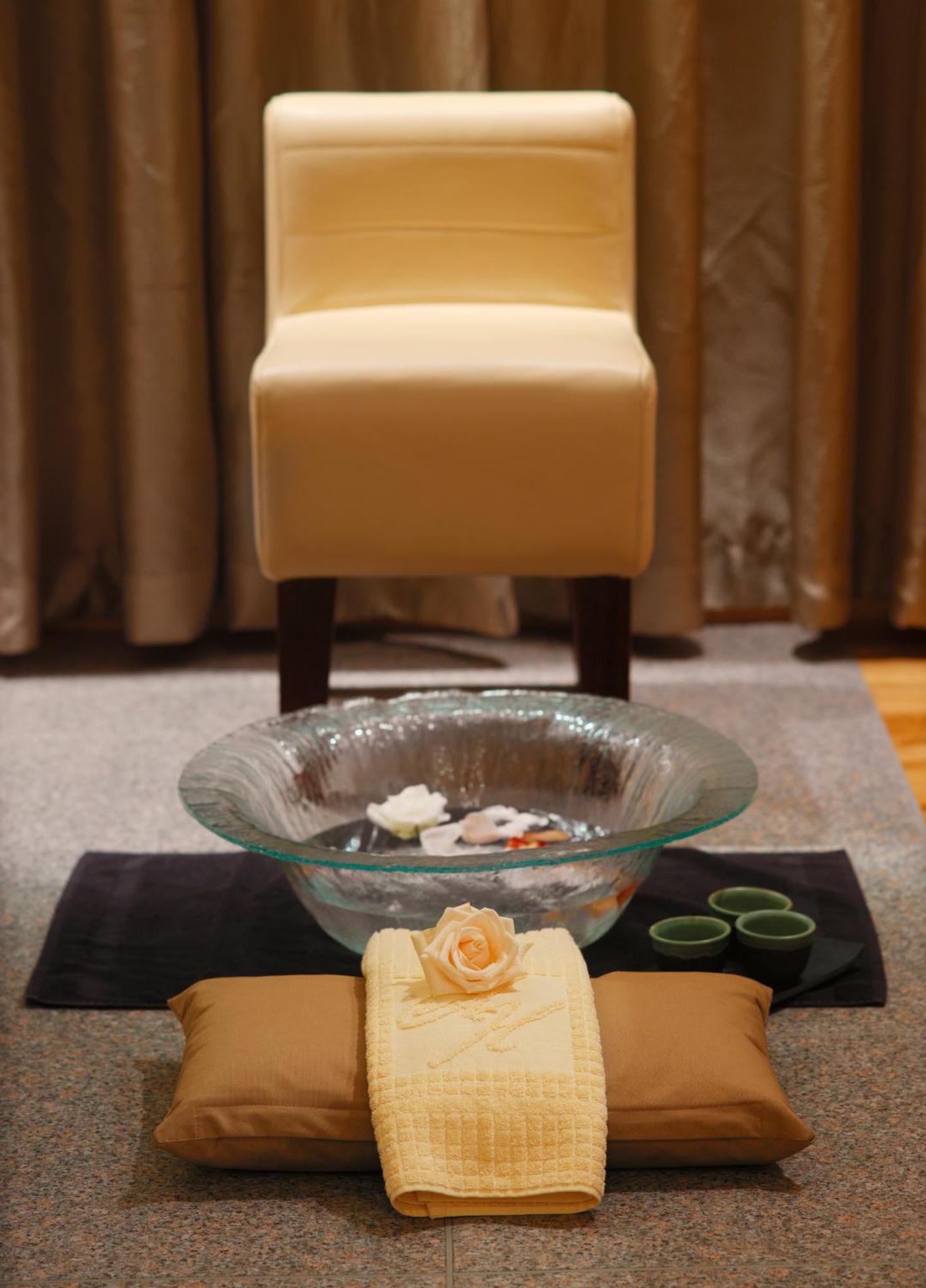Aghadoe Heights Hotel & Spa Fossa Exterior foto A foot bath